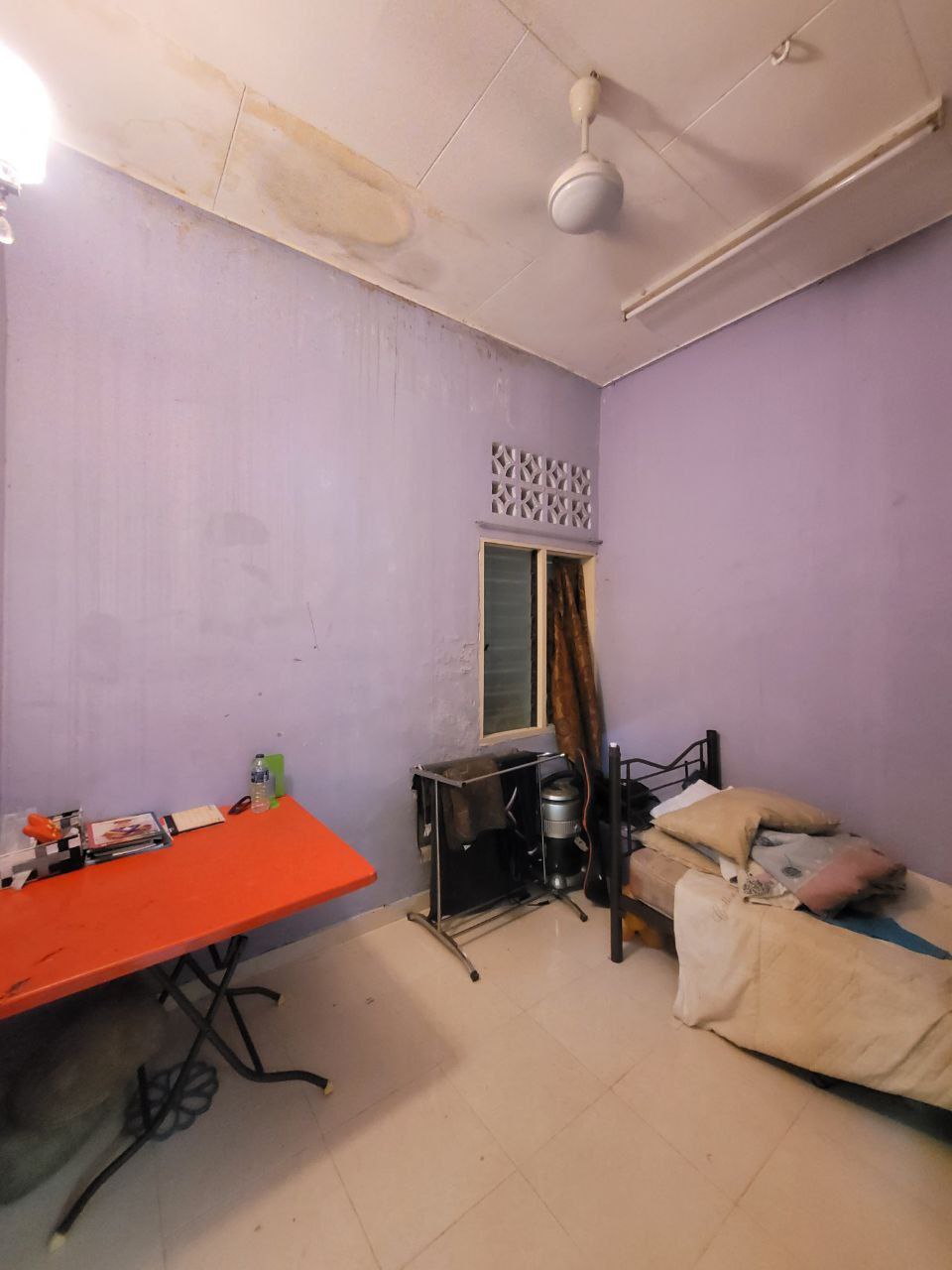 Facing Open 1 Storey Terrace Bandar Springhill PD - photo 10