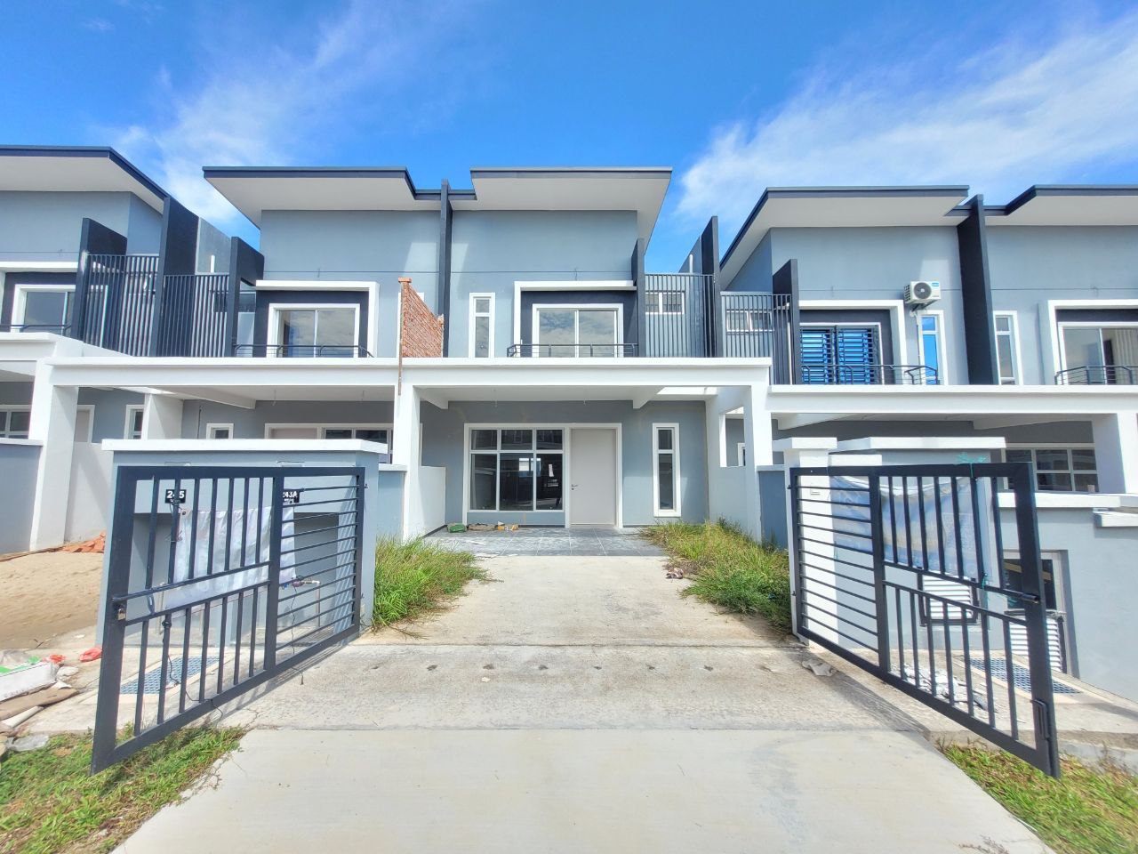 2 Storey Terrace Aurora 2 Bandar Springhill PD - photo 2