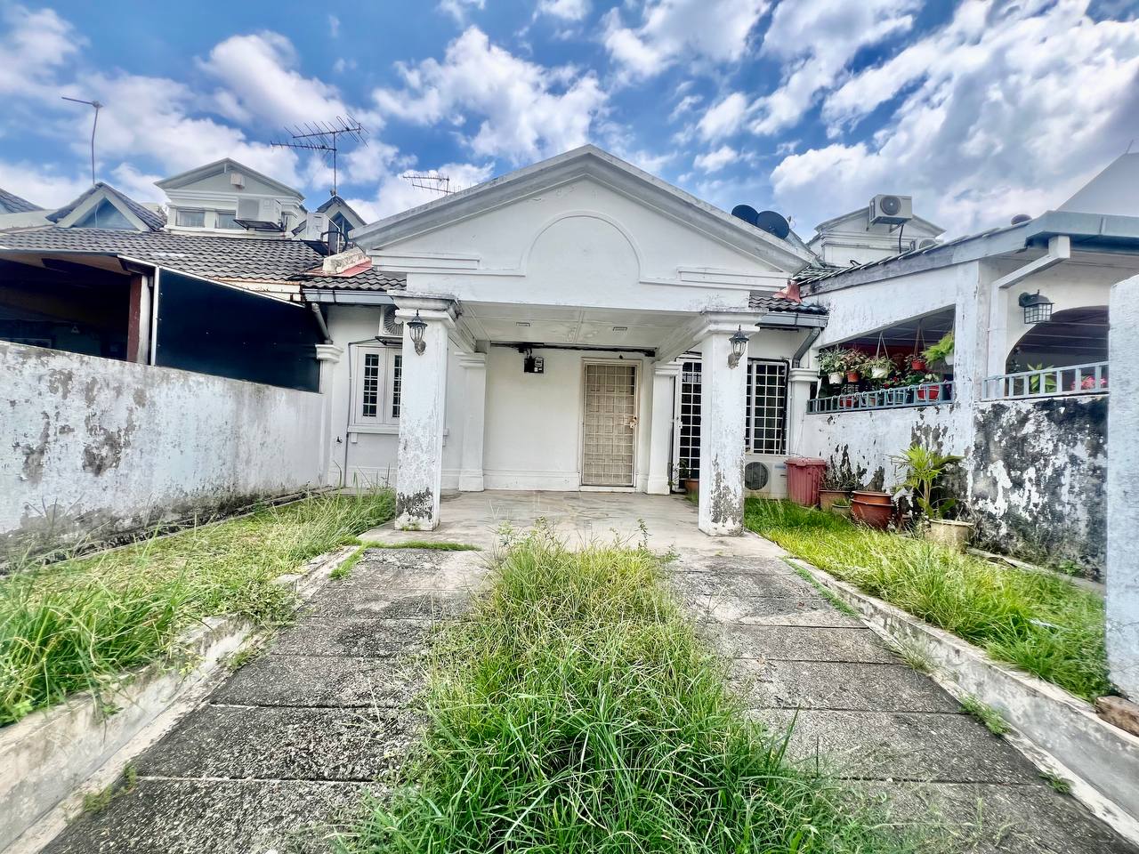 One and Half Storey Terrace USJ 2 Subang Jaya - photo 2