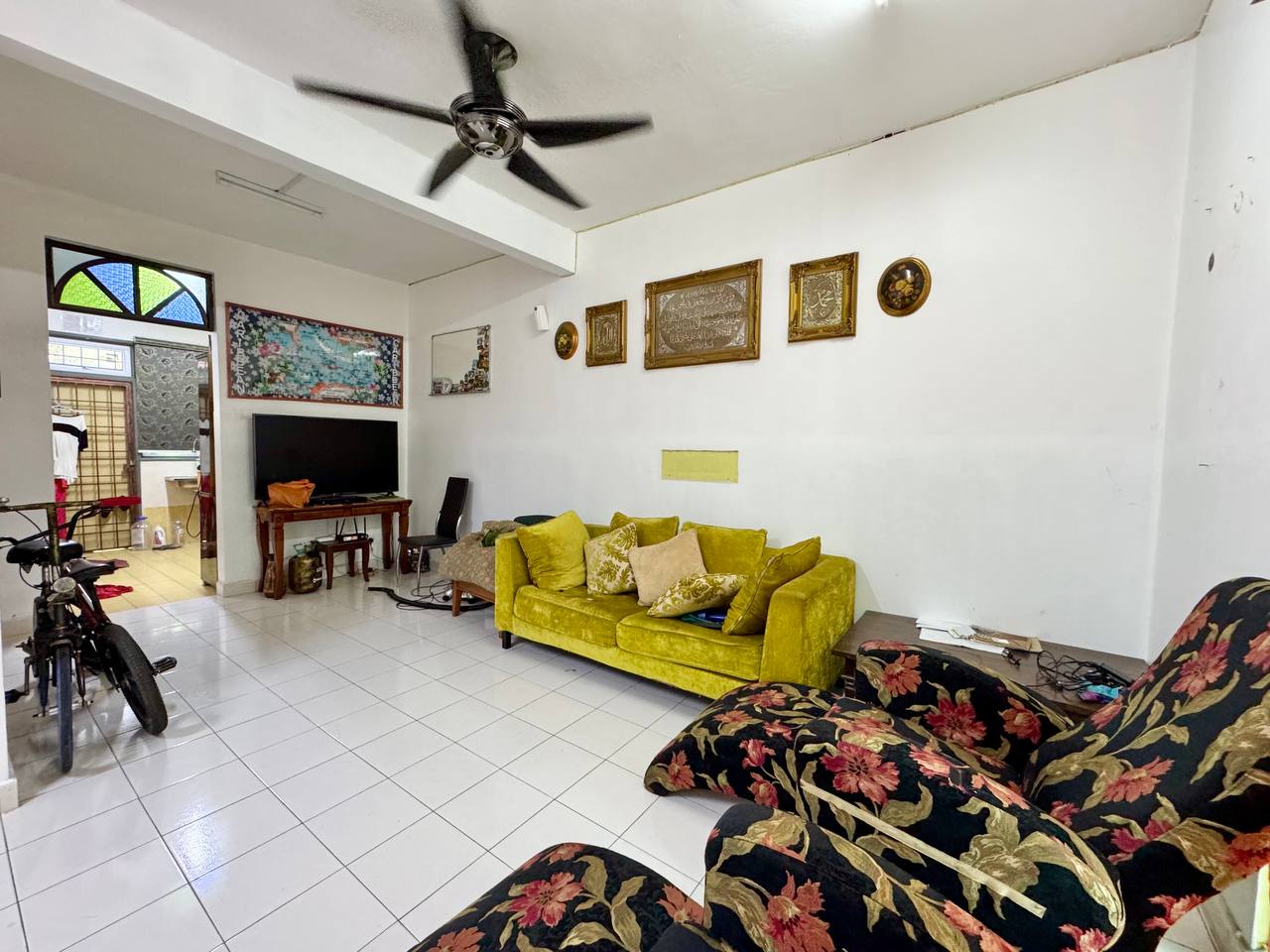Double Storey Taman Ixora Bandar Baru Salak Tinggi - photo 2