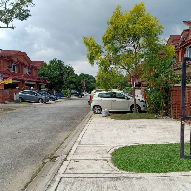 Corner Lot Double Storey Taman Alam Budiman, U10 - photo 13