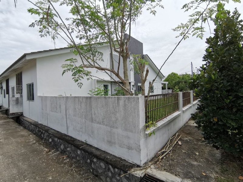 Single Storey Terrace Taman Lestari Mewah, Dengkil - photo 9
