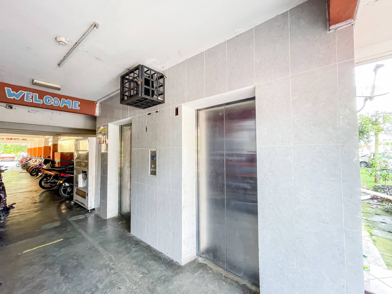 Pangsapuri Enggang, Jalan 6F, Bandar Kinrara - photo 2