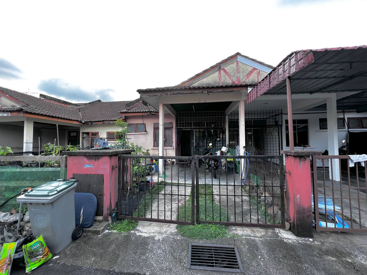 Single Storey Terrace Taman Desa Beringin Sikamat - photo 1