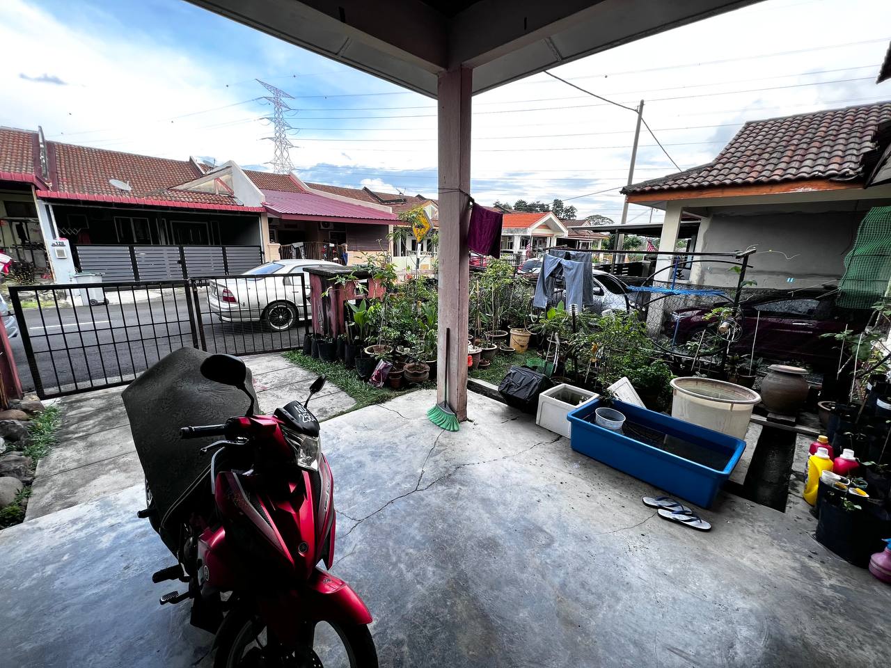 Single Storey Terrace Taman Desa Beringin Sikamat - photo 2