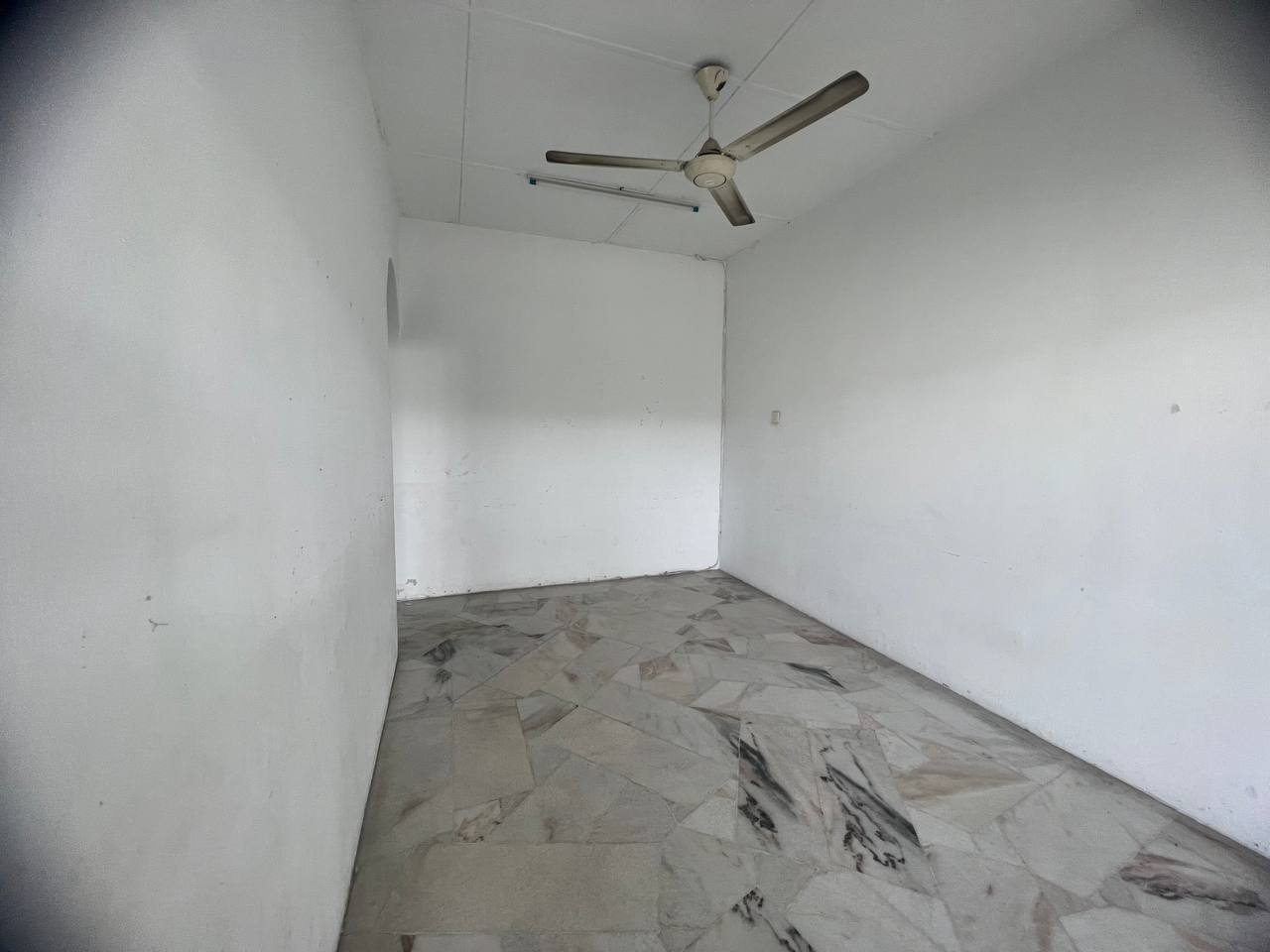 Single Storey Terrace house, Kapar - photo 3