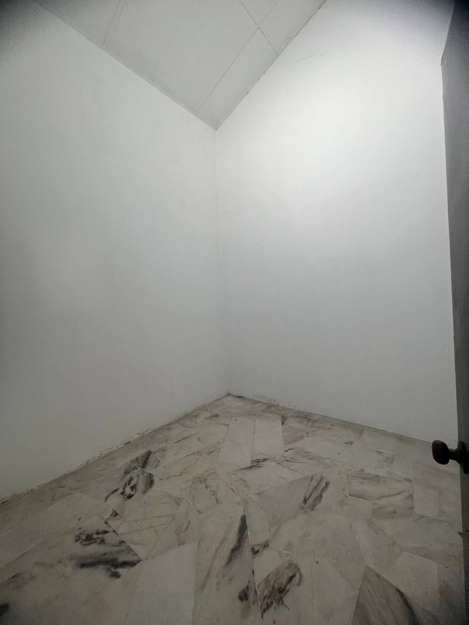 Single Storey Terrace house, Kapar - photo 6