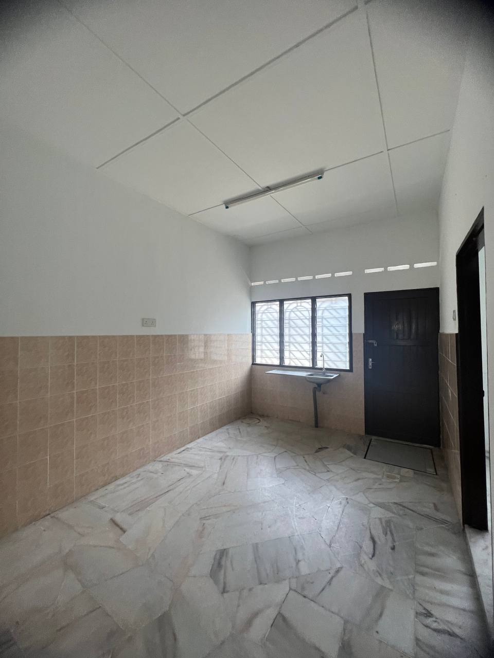 Single Storey Terrace house, Kapar - photo 7