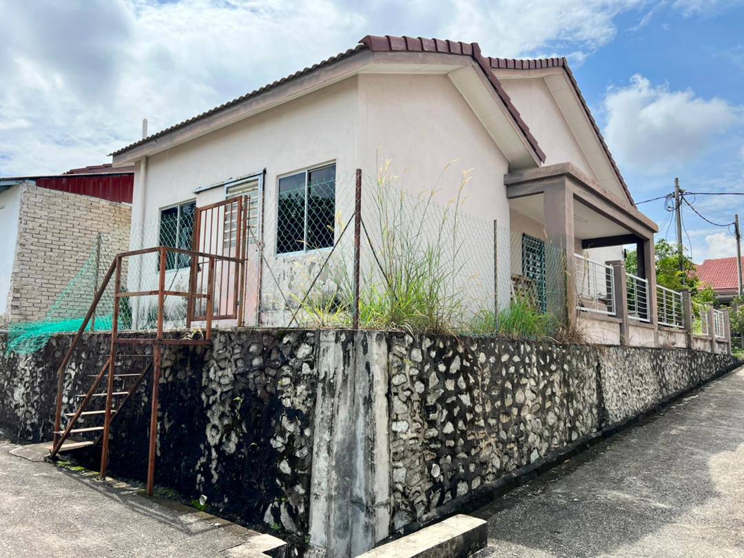 Taman Nusari Aman 1, Bandar Sri Sendayan - photo 7