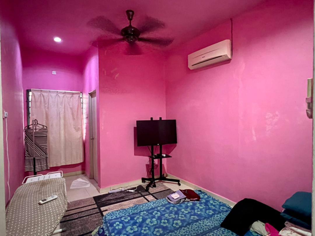 Taman Nusari Aman 1, Bandar Sri Sendayan - photo 8