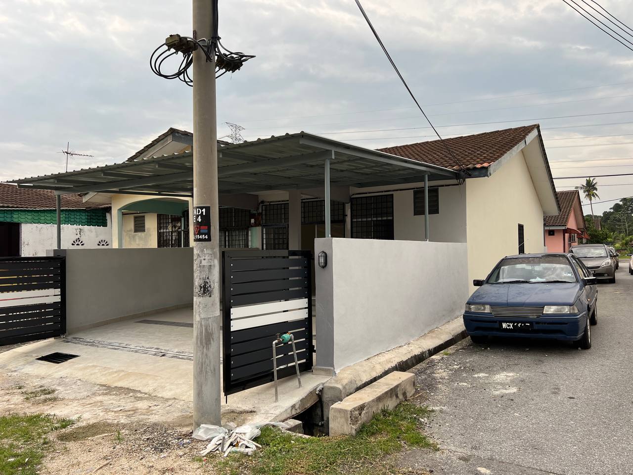 Single Storey Endlot Taman Andalas, Mantin - photo 2