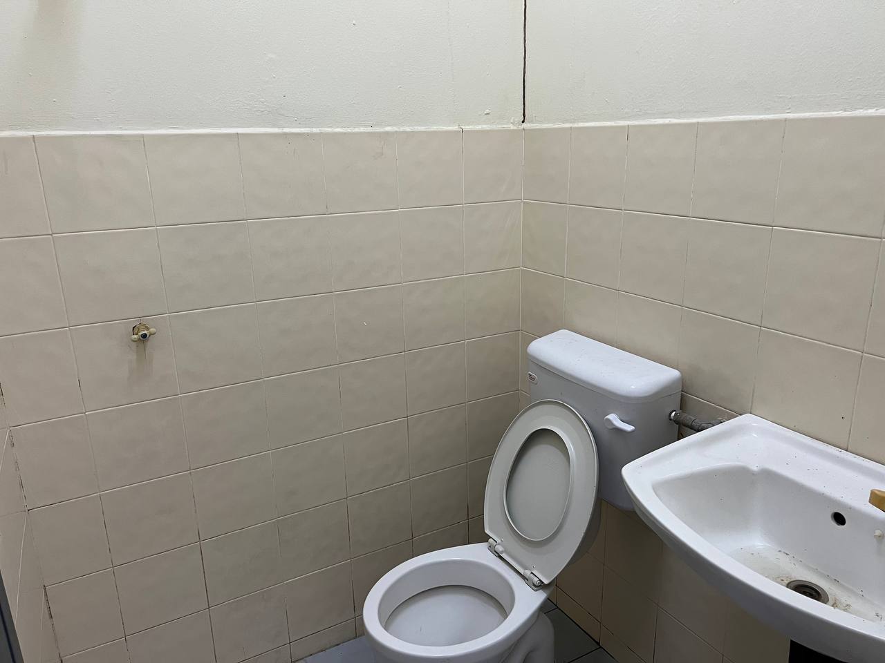 Single Storey Endlot Taman Andalas, Mantin - photo 10