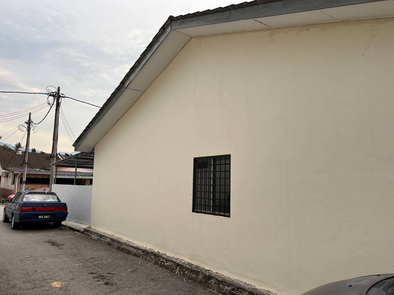Single Storey Endlot Taman Andalas, Mantin - photo 11
