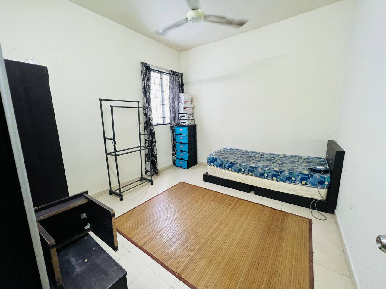 Anggerik Court Apartment, Putra Nilai - photo 7
