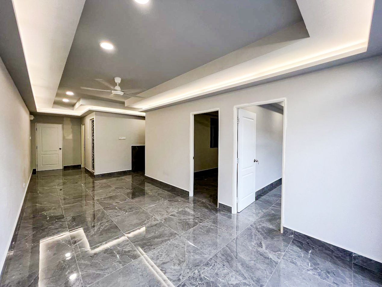 Shop Apartment Saujana Puchong Bandar Putra Permai