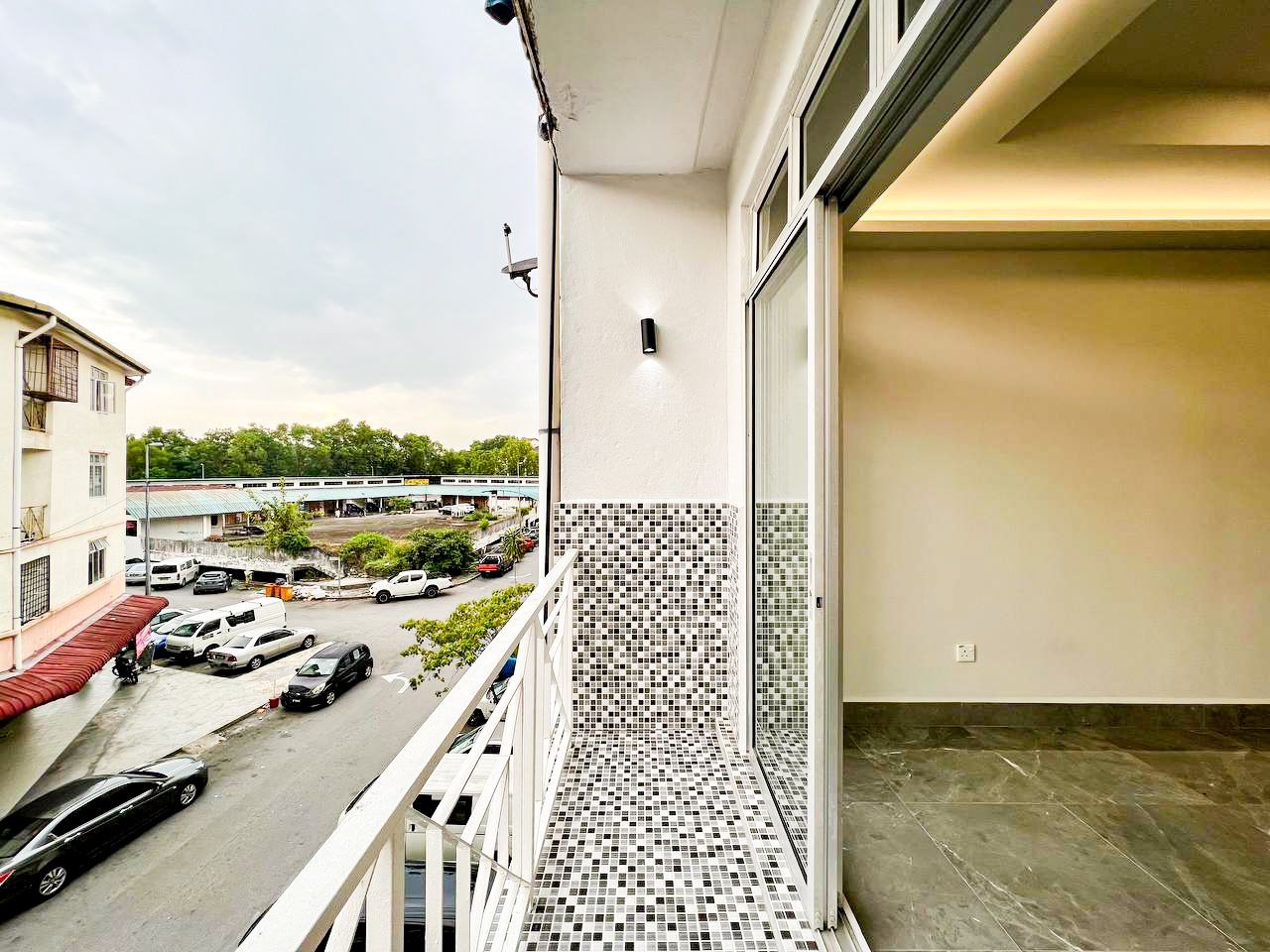 Shop Apartment Saujana Puchong Bandar Putra Permai - photo 8
