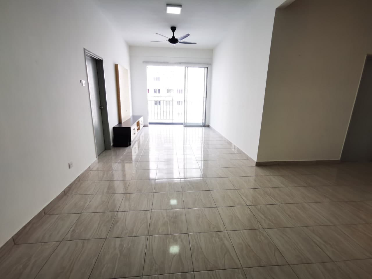 Block D, Vesta View, Taman Putra Impian - photo 3