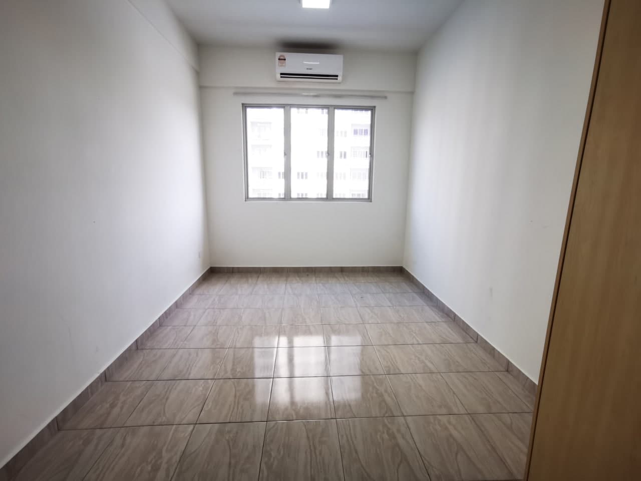 Block D, Vesta View, Taman Putra Impian - photo 4