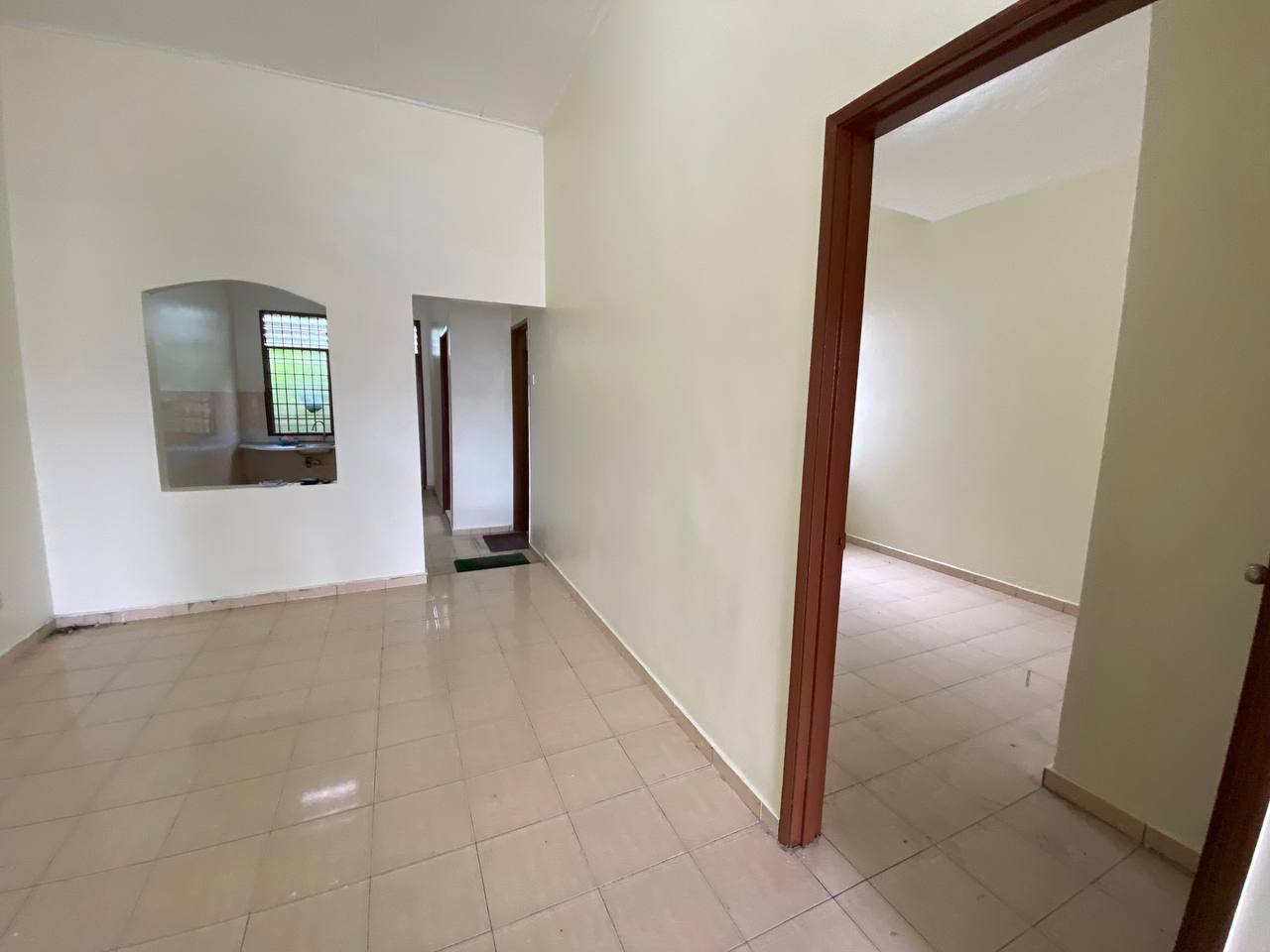 Single Storey Terrace Taman Cempaka Senawang - photo 12