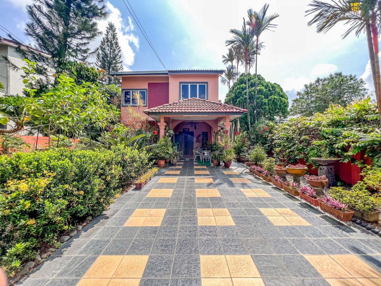 Bungalow Double Storey, Taman Sri Kajang, Kajang - photo 6