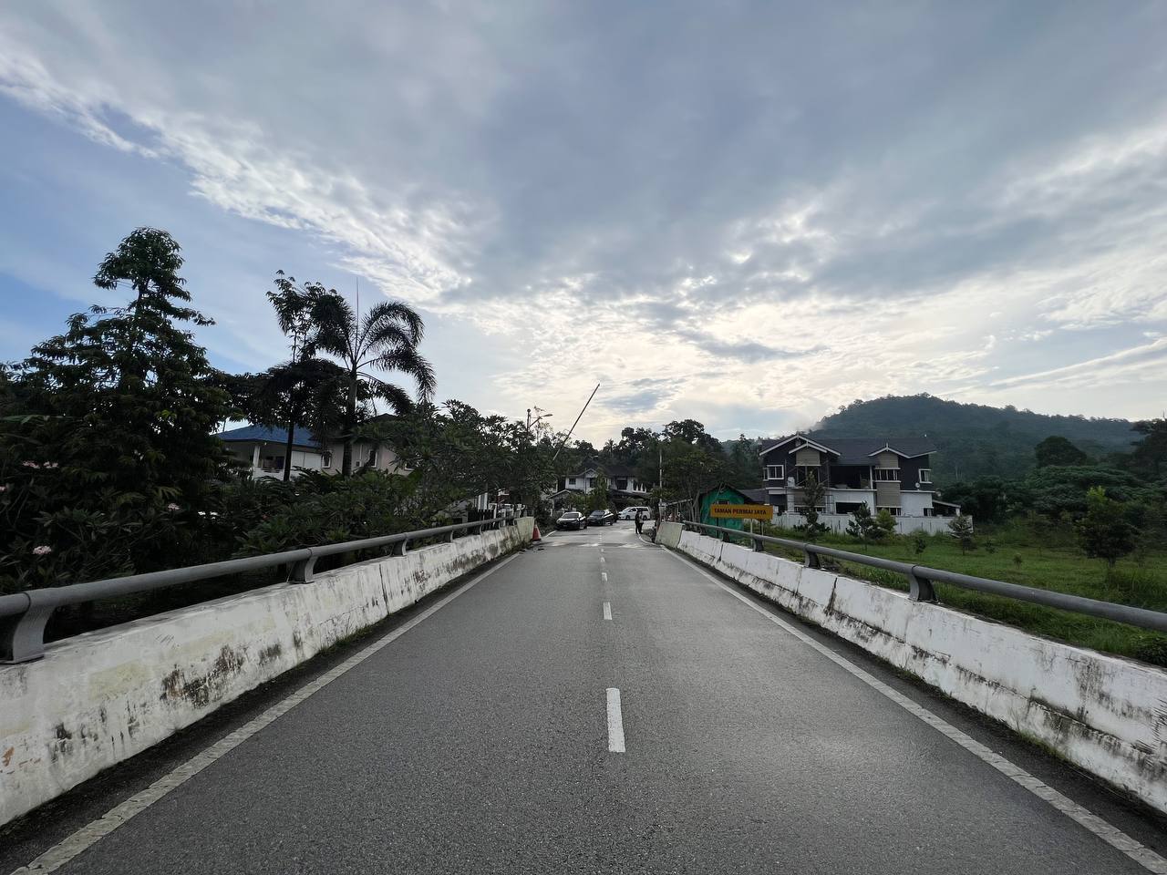 Bungalow Lot Taman Permai Jaya, Batu 9 Gombak - photo 7