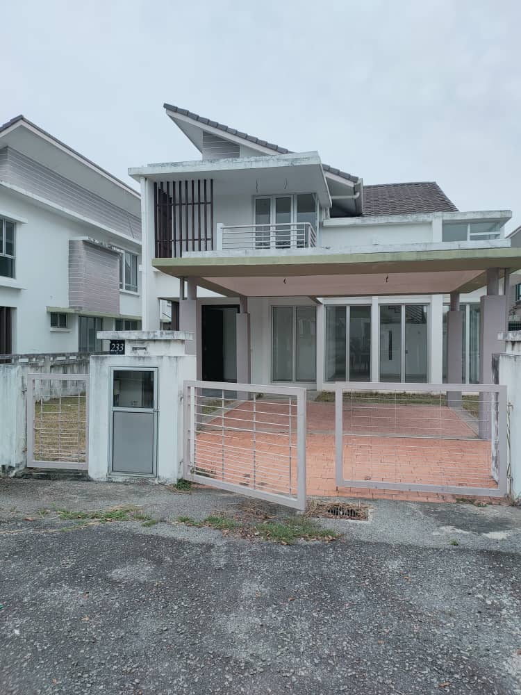 2 Storey Semi-D Bandar Enstek Rembulan