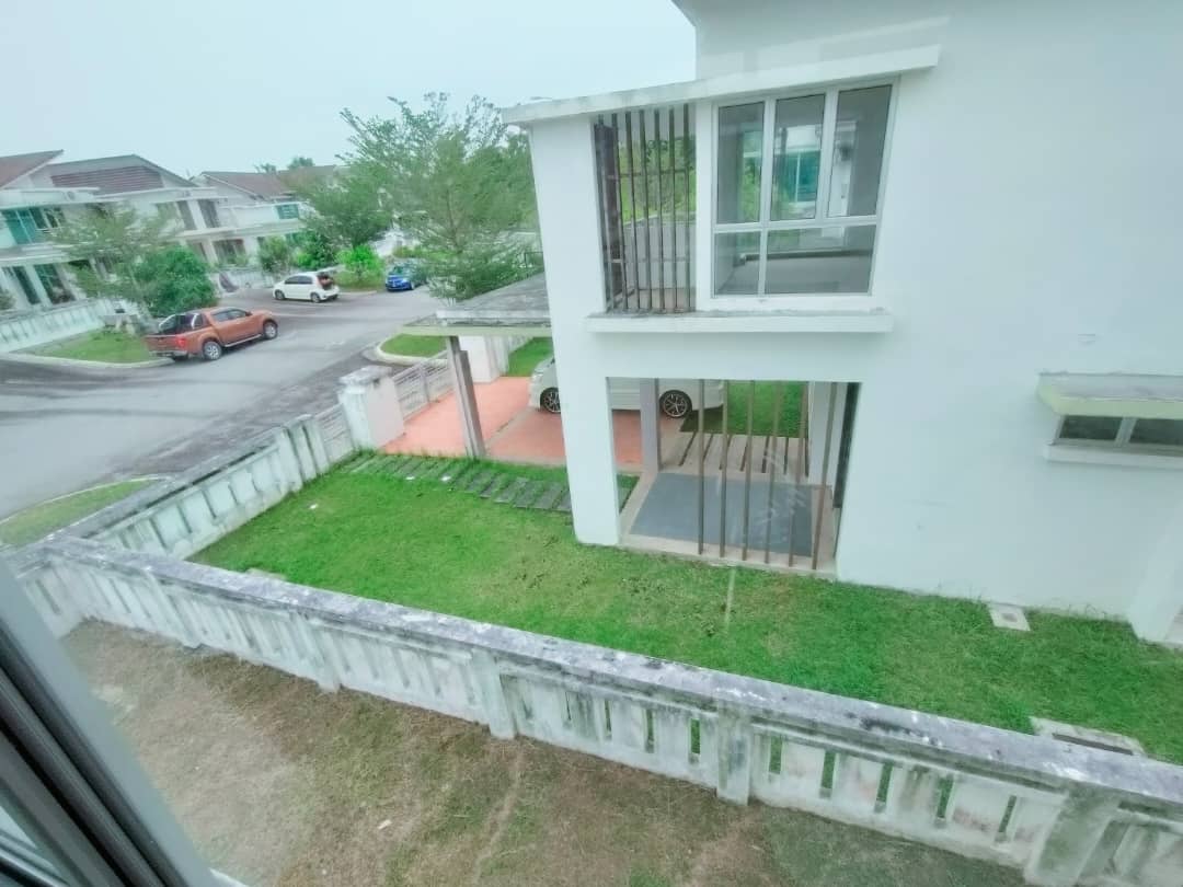 2 Storey Semi-D Bandar Enstek Rembulan - photo 8
