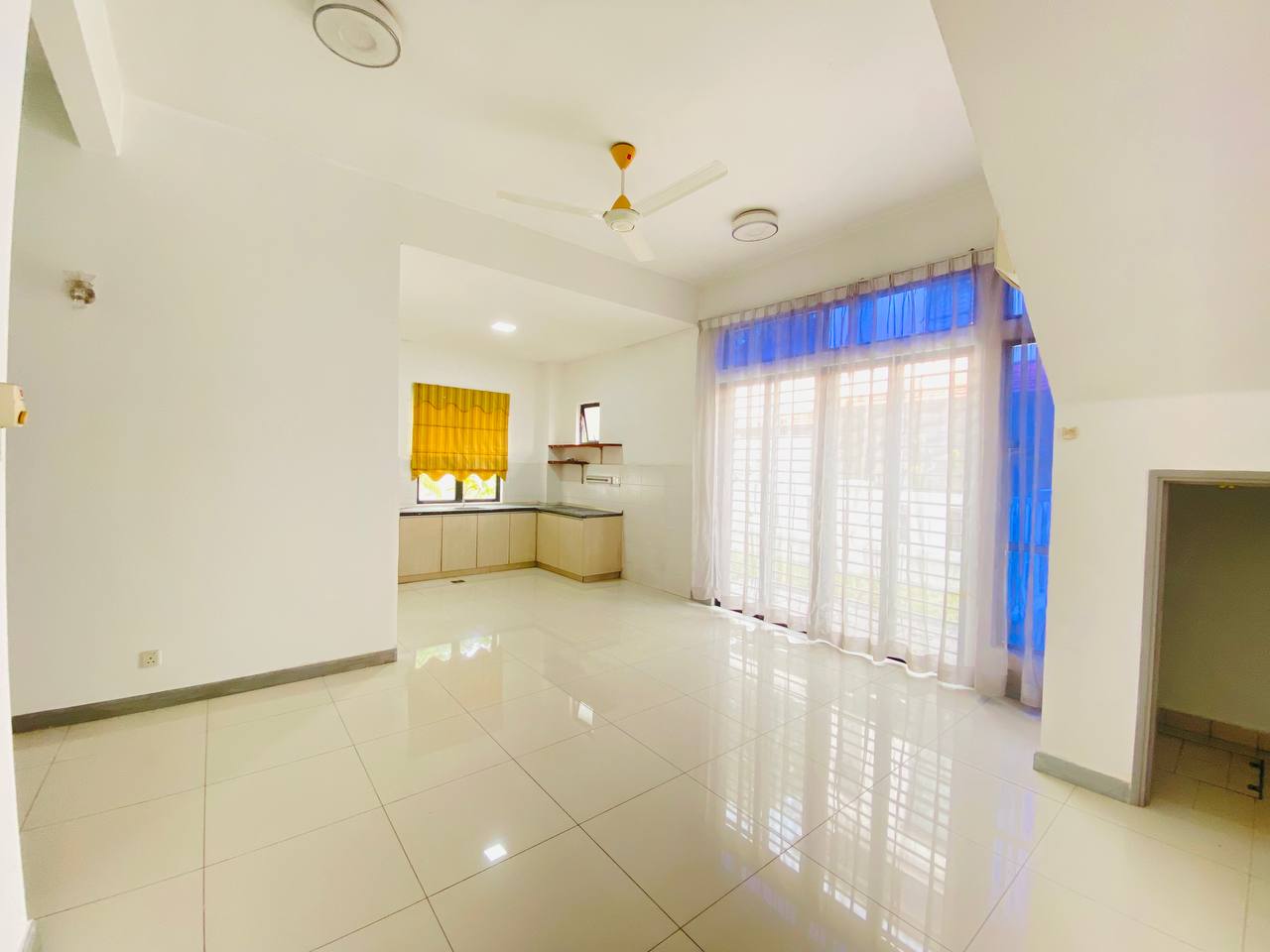 Double Storey Semi D Mezzo Bukit Jelutong - photo 4