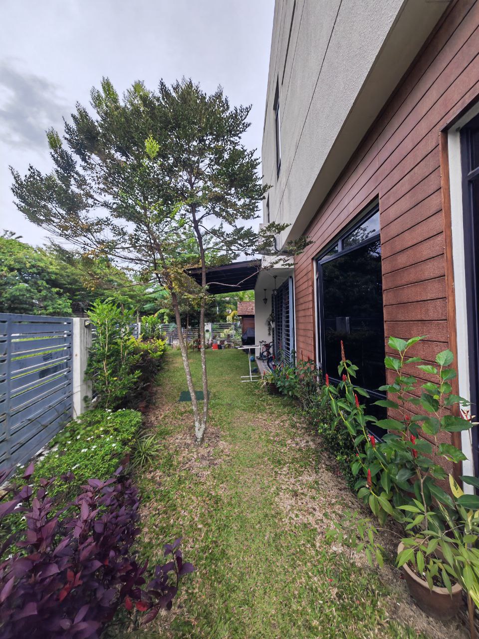 End Lot 2 half Storey Terrace TTDI Grove 10 Kajang - photo 12