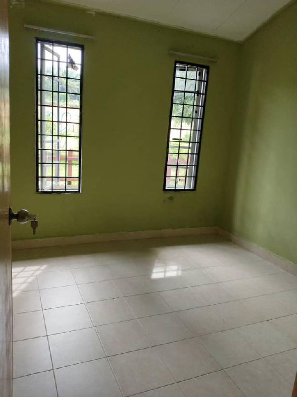 Single Storey Terrace, Taman Persada Murni, Bandar Enstek, Nilai, Negeri Sembilan - photo 7