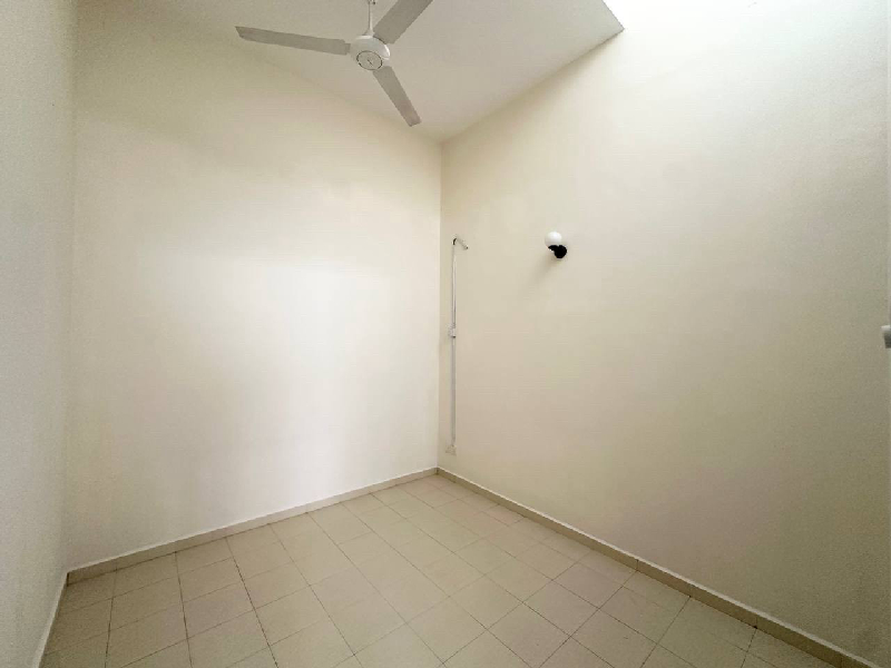 Rumah Semi-D 1 Tingkat di Taman Desa Villa Murni, Salak Tinggi - photo 7