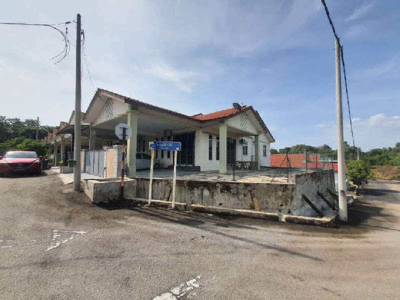 CORNER LOT & FREEHOLD OPEN TITLE | TERES 1.5 TINGKAT INDERA MAHKOTA 15 KUANTAN - photo 2