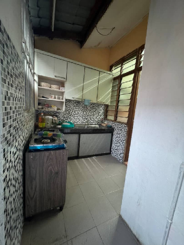TERES DUA TINGKAT BANDAR PUTRA TANJUNG LUMPUR  - photo 6