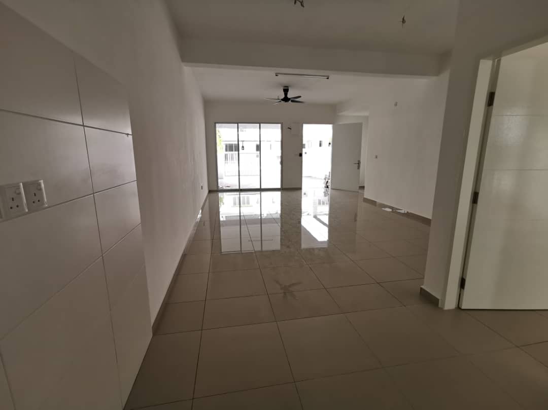 2 Storey Tiara Sendayan,Bandar Sri Sendayan,N9 - photo 8