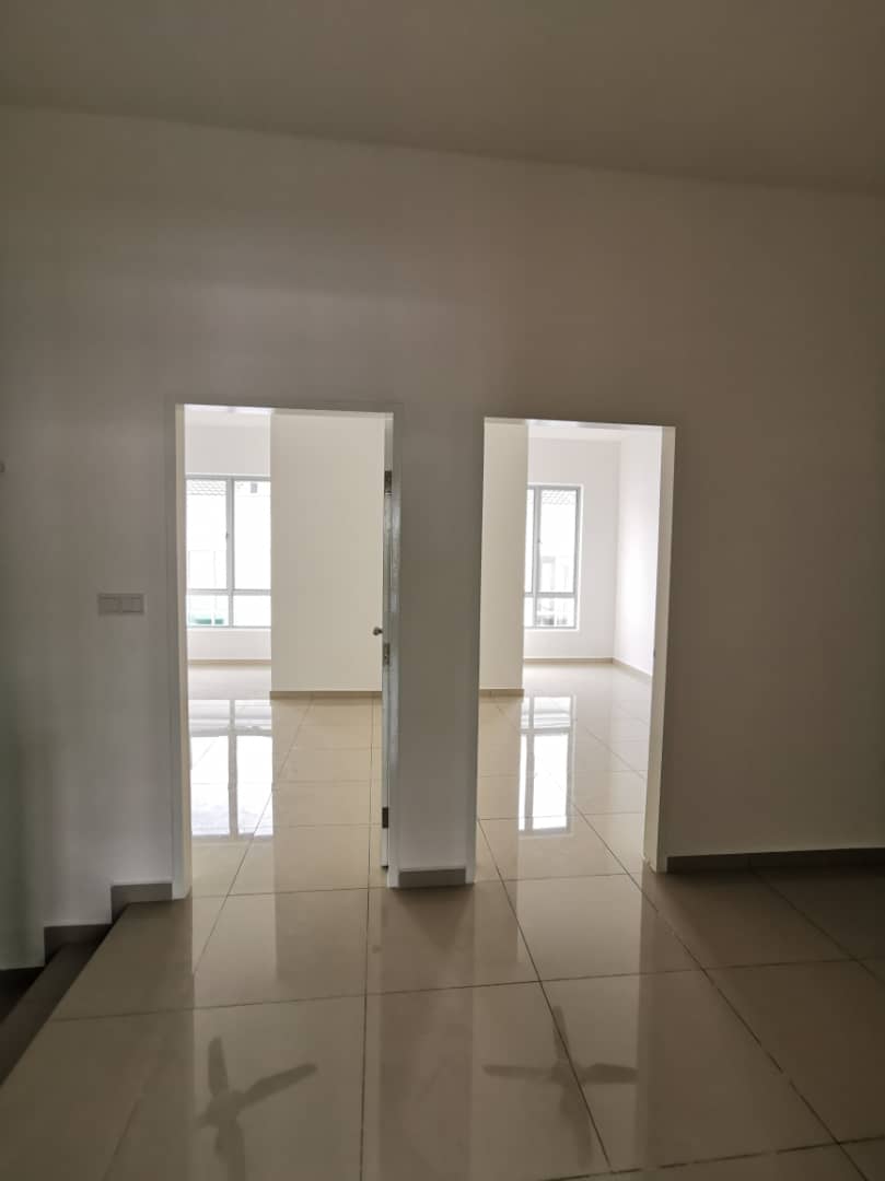 2 Storey Tiara Sendayan,Bandar Sri Sendayan,N9 - photo 13
