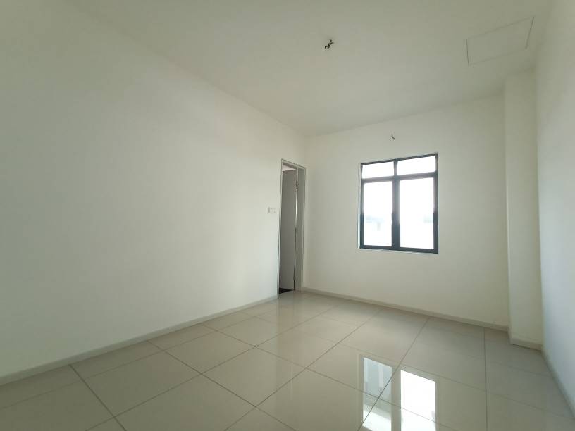 Bungalow 3 Storey at Lambaian Residencence Bangi - photo 12