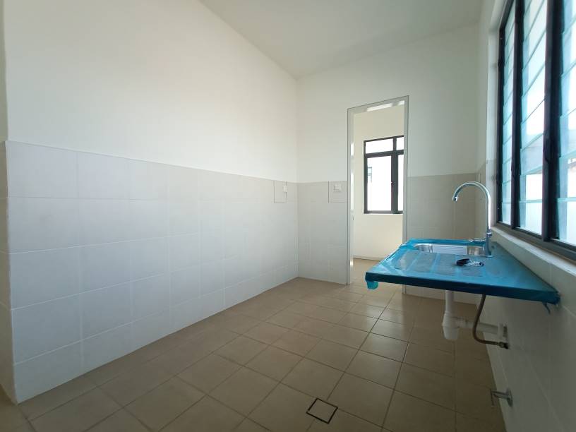 Bungalow 3 Storey at Lambaian Residencence Bangi - photo 13