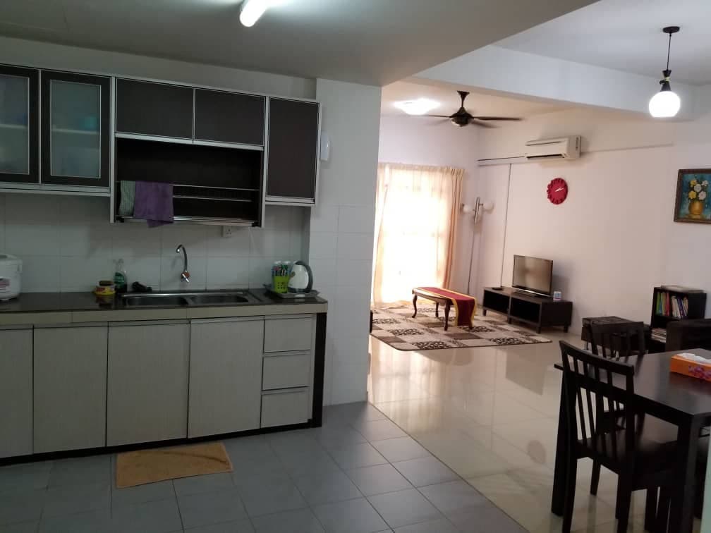 CORNER BIG SIZE Suri Puteri Apartment Shah Alam - photo 2