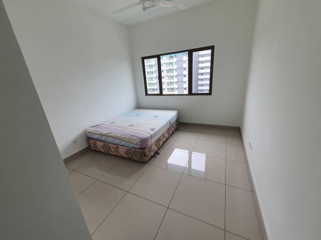 Residensi Zamrud 1023sft Sungai Tangkas Kajang 2 - photo 5