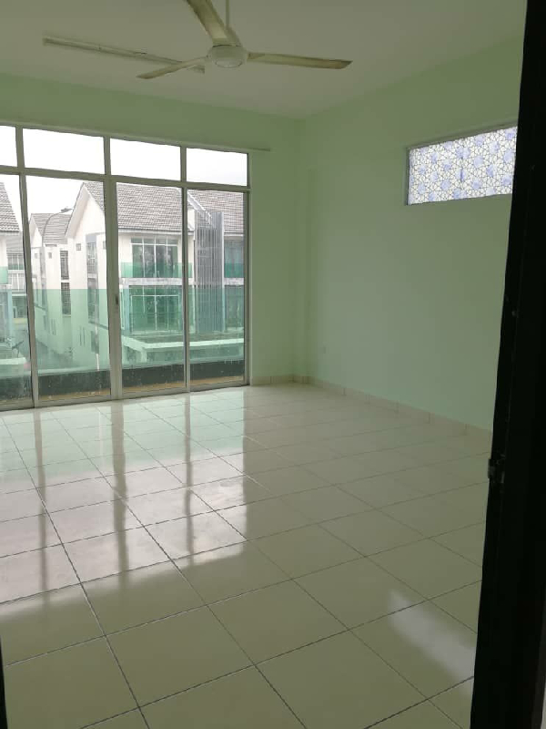 ENDLOT 3 Storey Bangi Avenue Seksyen 7 For Sale - photo 9