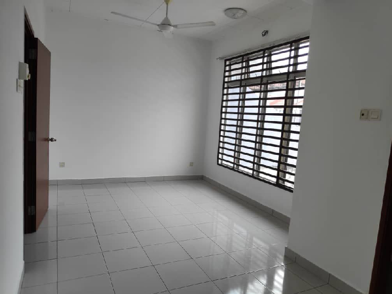 Double Storey Type Amber Taman Pelangi Semenyih 2 - photo 3