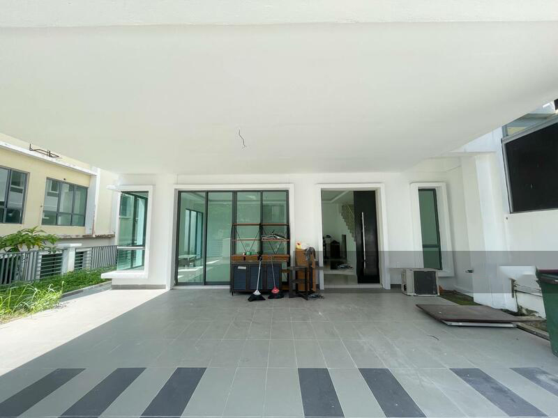 3 Storey Semi D, Taman Vista Hill, Bandar Mahkota - photo 4