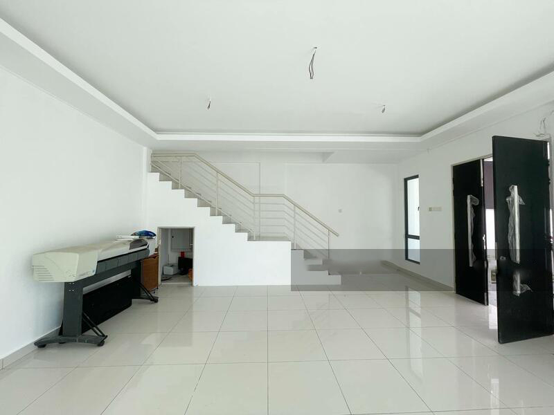 3 Storey Semi D, Taman Vista Hill, Bandar Mahkota - photo 5