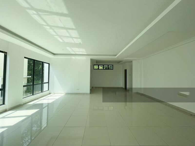 3 Storey Semi D, Taman Vista Hill, Bandar Mahkota - photo 7