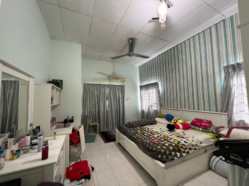2 half Storey Terrace House Seksyen 7 Shah Alam - photo 10