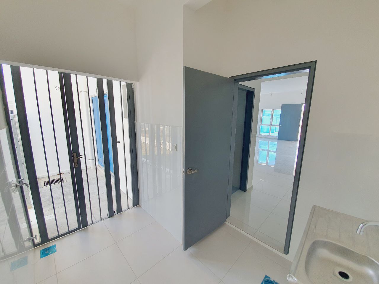 Corner Lot 2 Storey House Casawood Cybersouth - photo 5