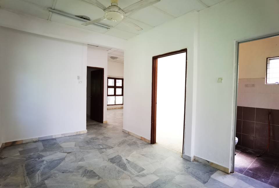 Rumah ENDLOT Teres Setingkat Taman Desa Bakti KL - photo 4