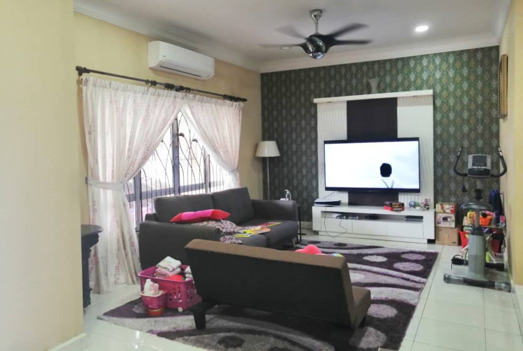 RENOVATED 2 Storey Superlink House Prima Tropika - photo 2