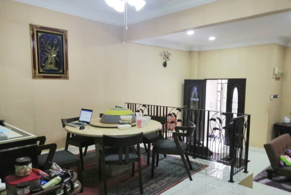RENOVATED 2 Storey Superlink House Prima Tropika - photo 3