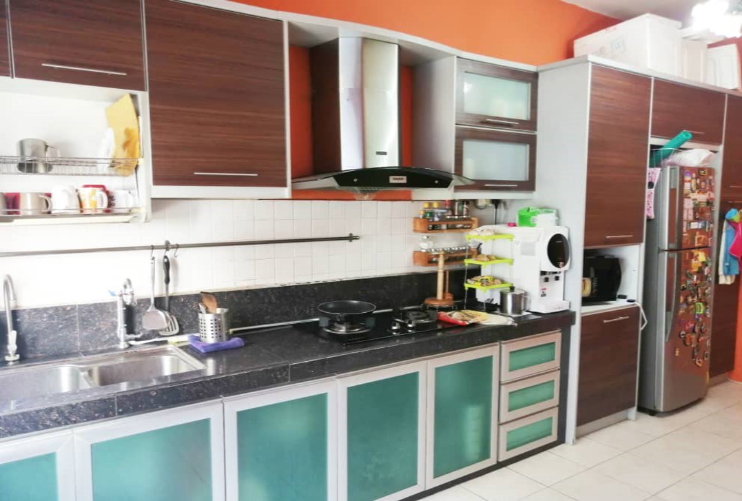 RENOVATED 2 Storey Superlink House Prima Tropika - photo 4